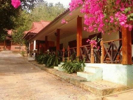 Buakum Resort Chiang Saen Exterior photo